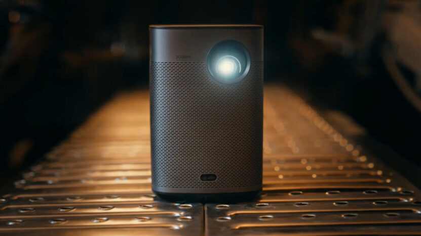 XGimi Halo X Mini Projector